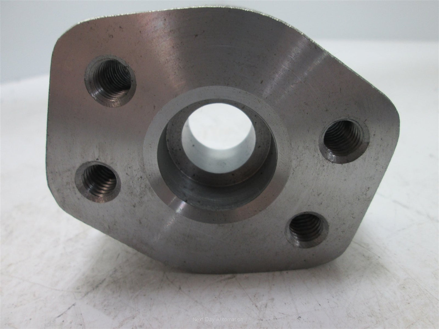 Used Anchor Fluid Power W60-12-12 Flat Socket Weld - Pipe, With Mounting Hardware