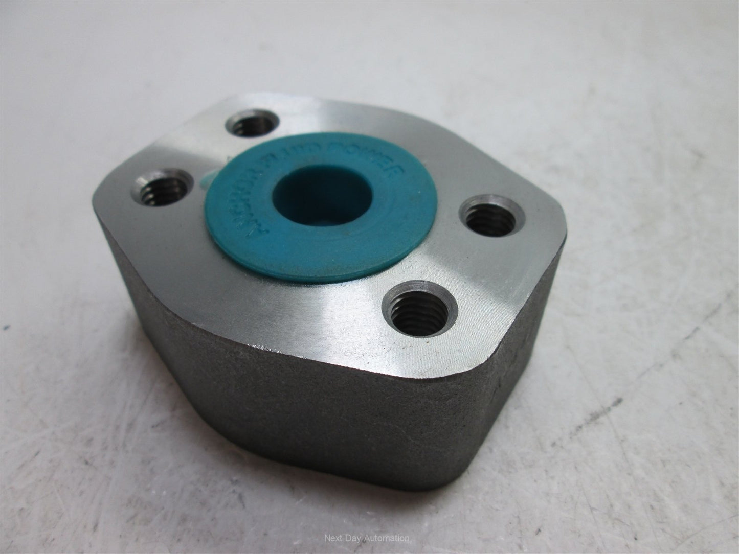 Used Anchor Fluid Power W60-12-12 Flat Socket Weld - Pipe, Pipe/Pad Size: 0.75