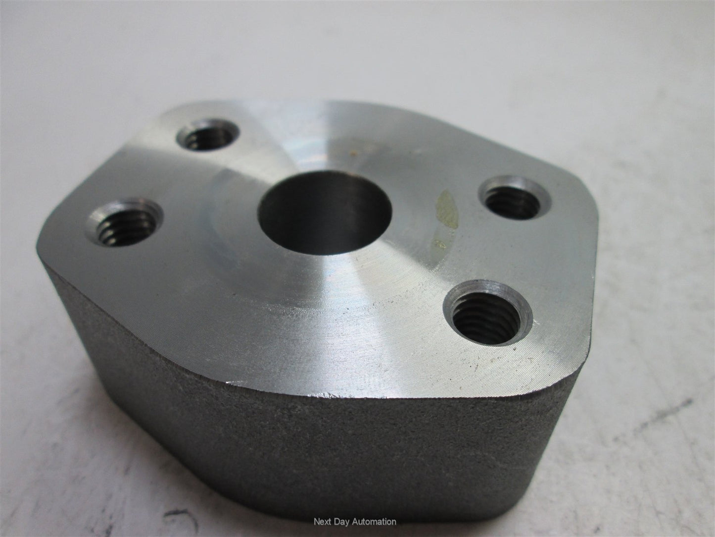 Used Anchor Fluid Power W60-12-12 Flat Socket Weld - Pipe, Pipe/Pad Size: 0.75