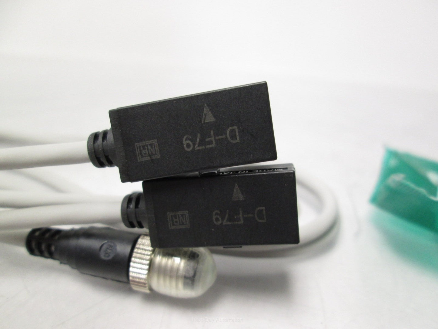 New SMC RSDQB20-10DR-F79SAPC Stopper Cylinder w/ Roller Rod End 10mm Stroke 1MPa