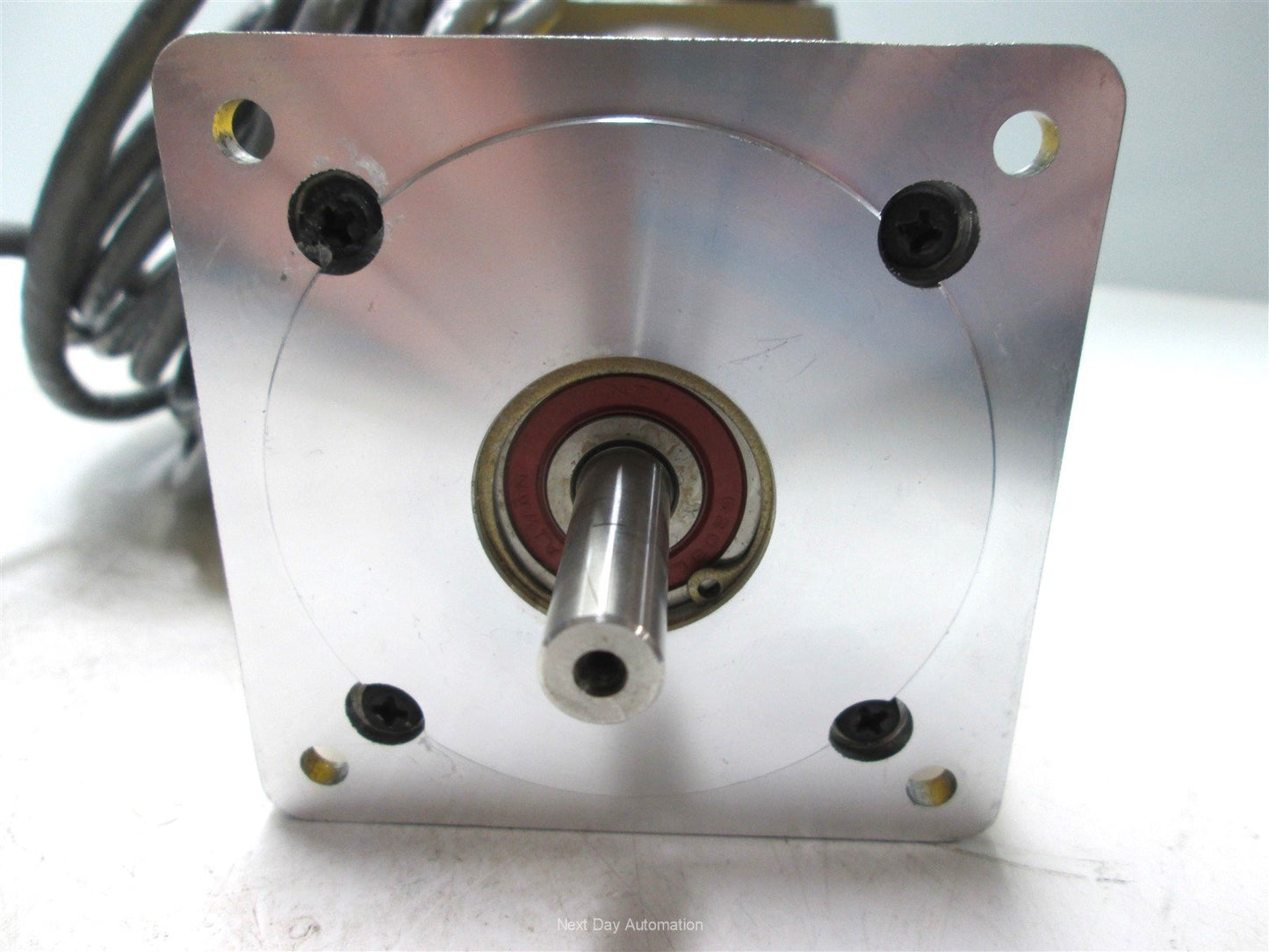 Used Parker RS33C-DNNPS Stepper Motor, Shaft: 0.375" Diameter, 340VDC Winding