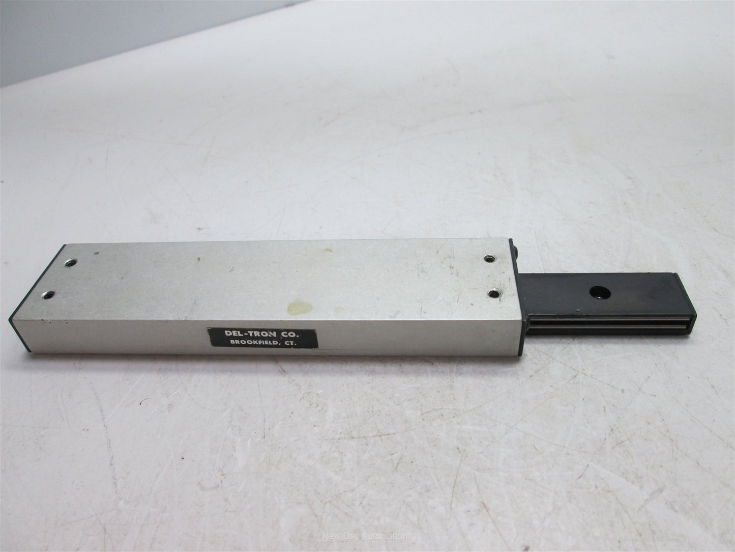 Used Del-Tron 060-115-0001 Ball Bearing Slide, Travel: 4", Dimensions: 6"x1.5"x0.625"