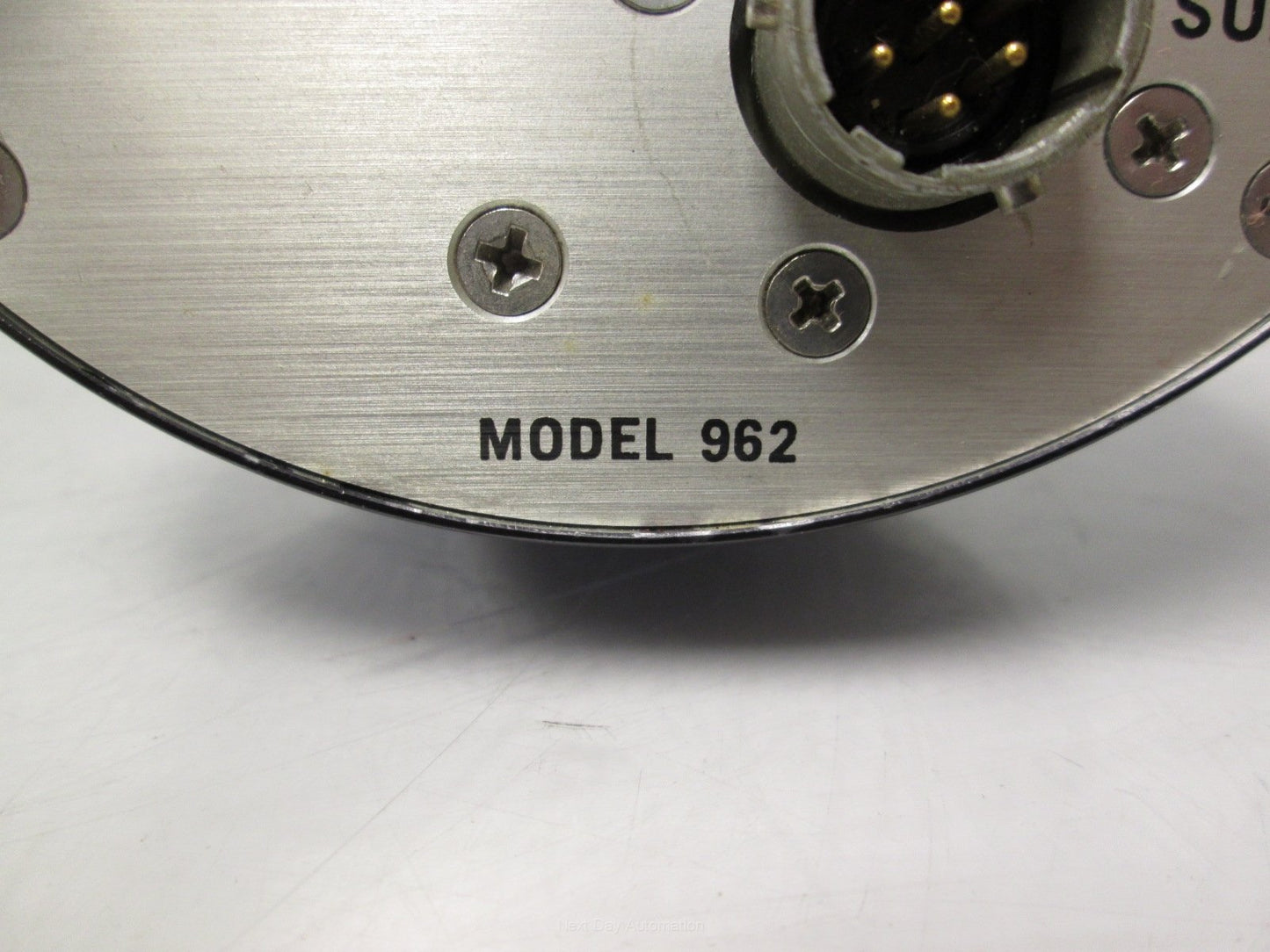 For parts or not working TSI 962 Photomultiplier BNC SHV 6-Pin Round Connectors *Untested*