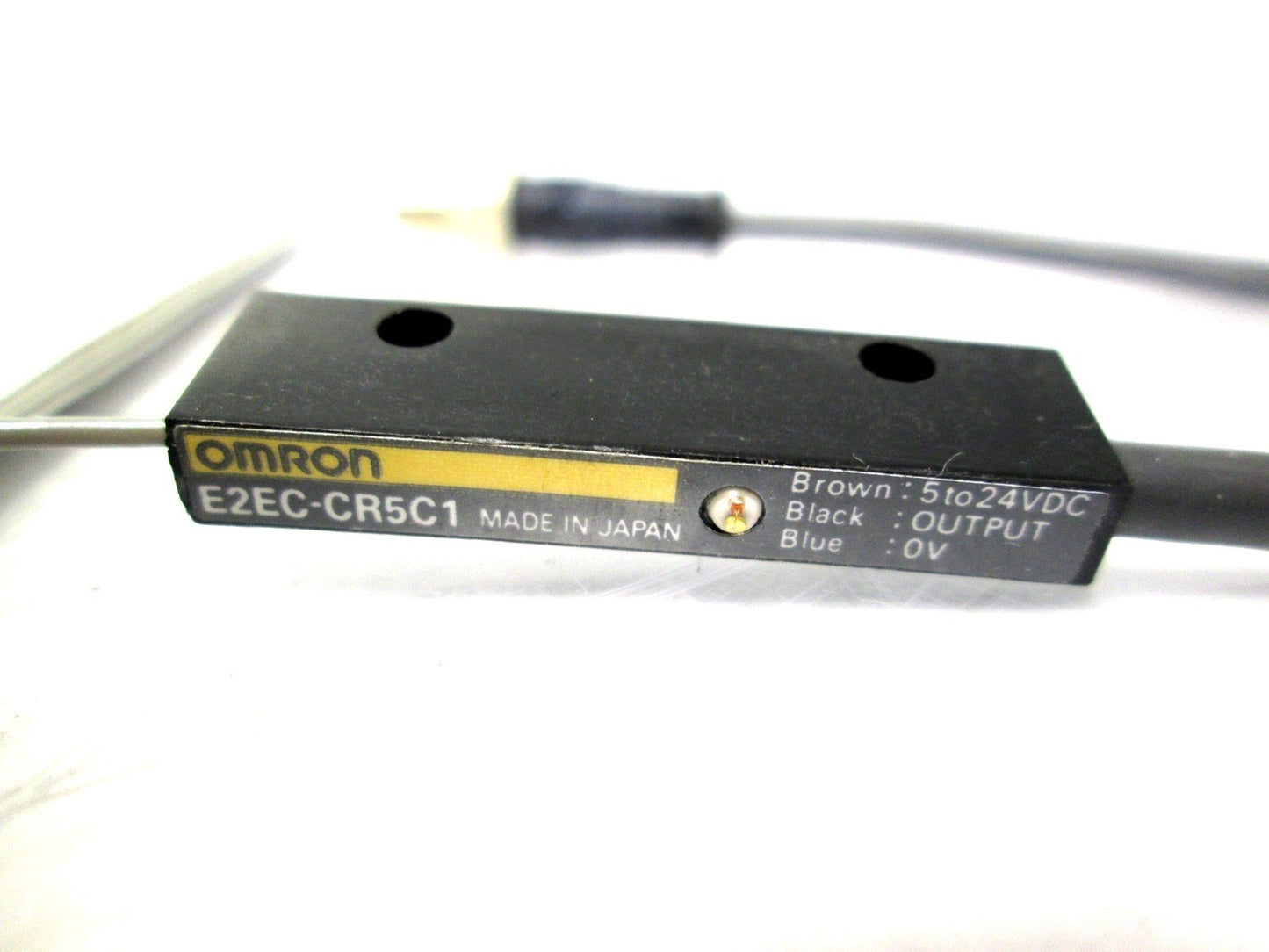 New Omron E2EC-CR5C1U1 OISN-016 Proximity Switch 5-24VDC 3-Wire NO NPN