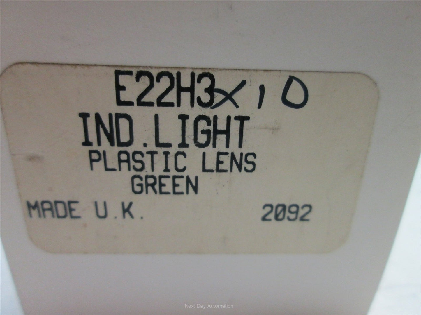 New Cutler Hammer E22H3X10 Pilot Light, Green Plastic Lens, 22.5mm Bayonet