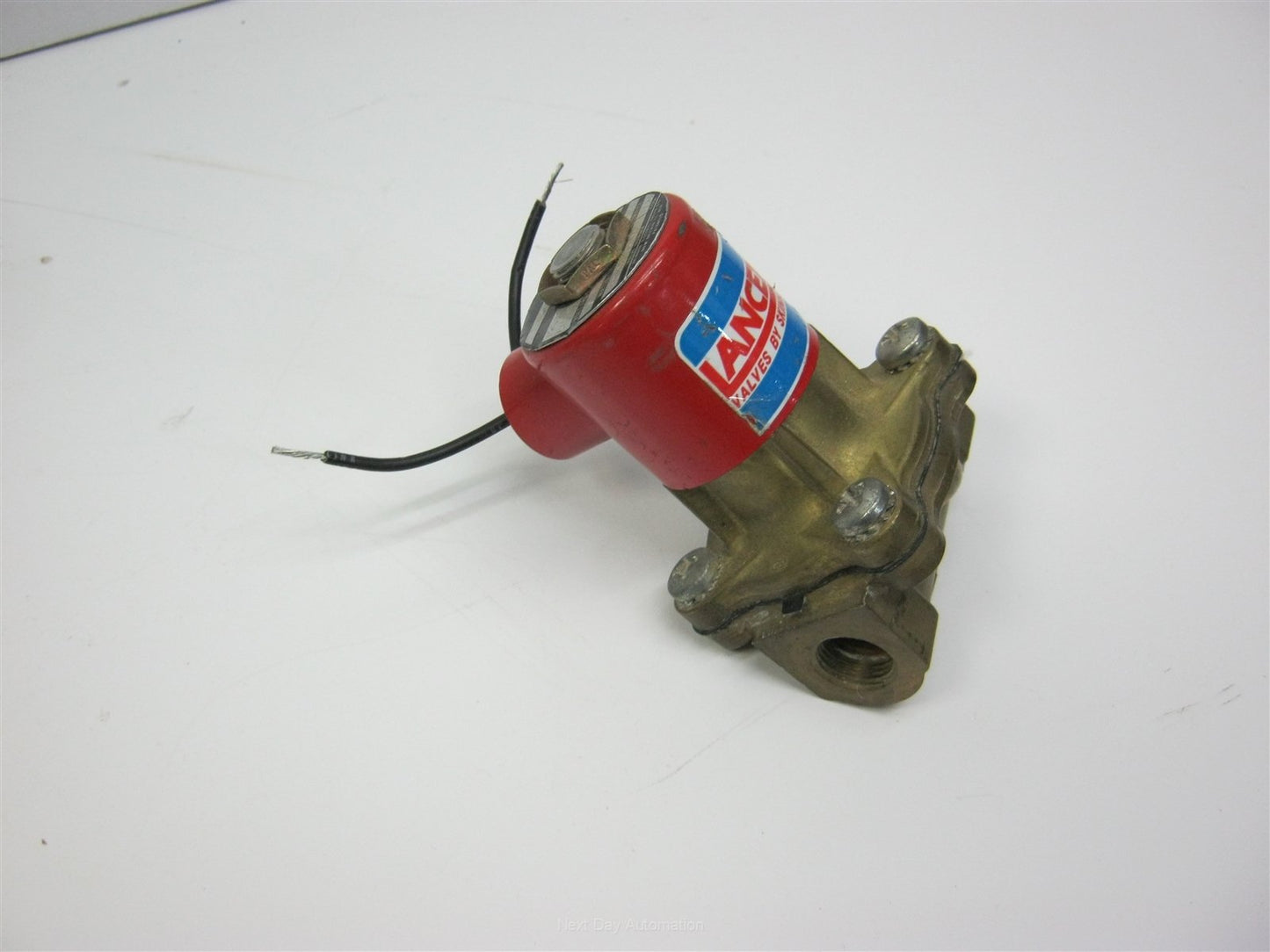 Used Skinner Lancer 2LD2LB3102 Hot Water Valve 110/120VAC Coil N.C. 3/8NPT 0-100PSI