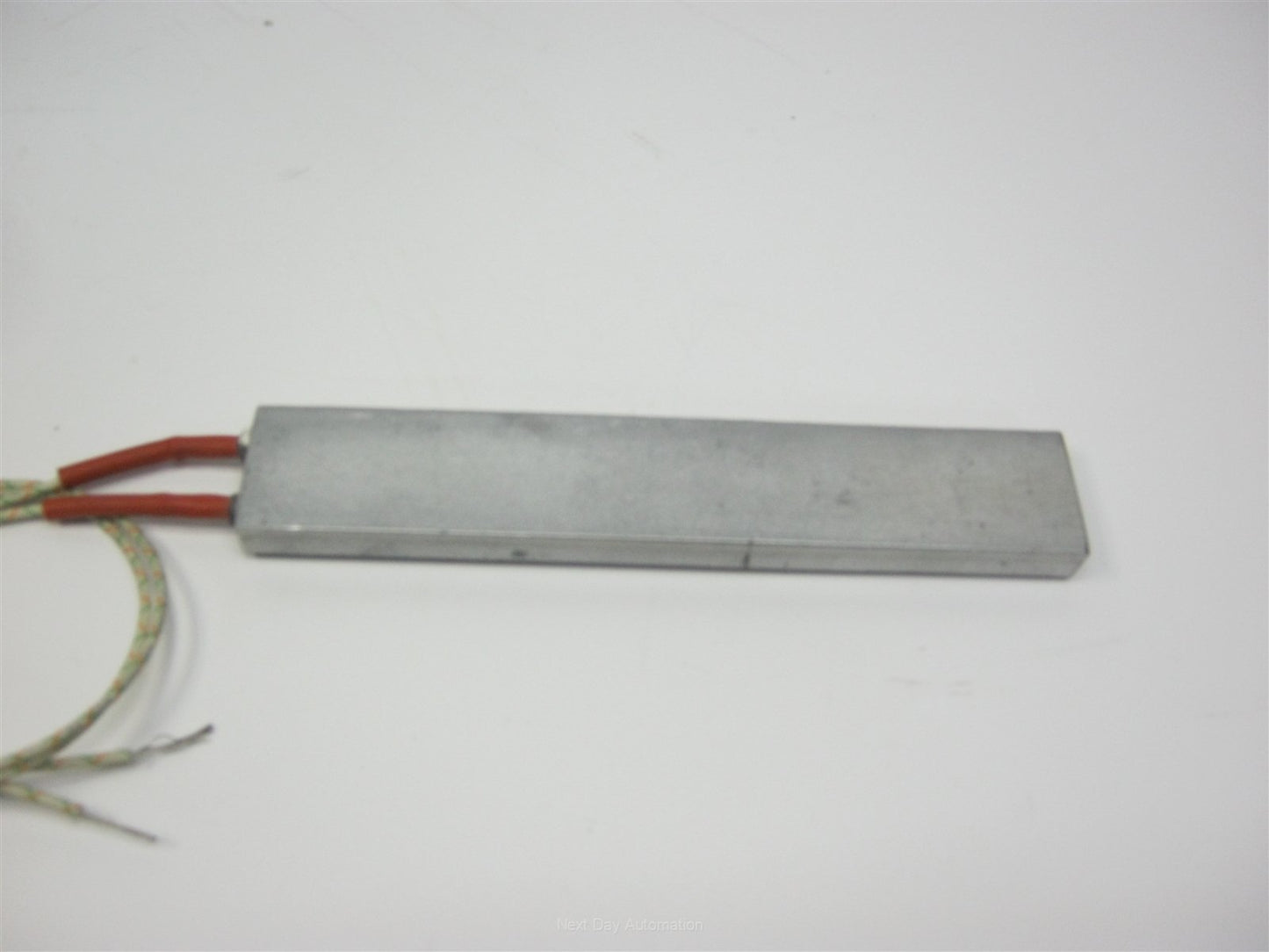 New Watlow SPT1J8A1 ThinCast Aluminum Heater 120V 450W 8" x 1.5" x 0.5"