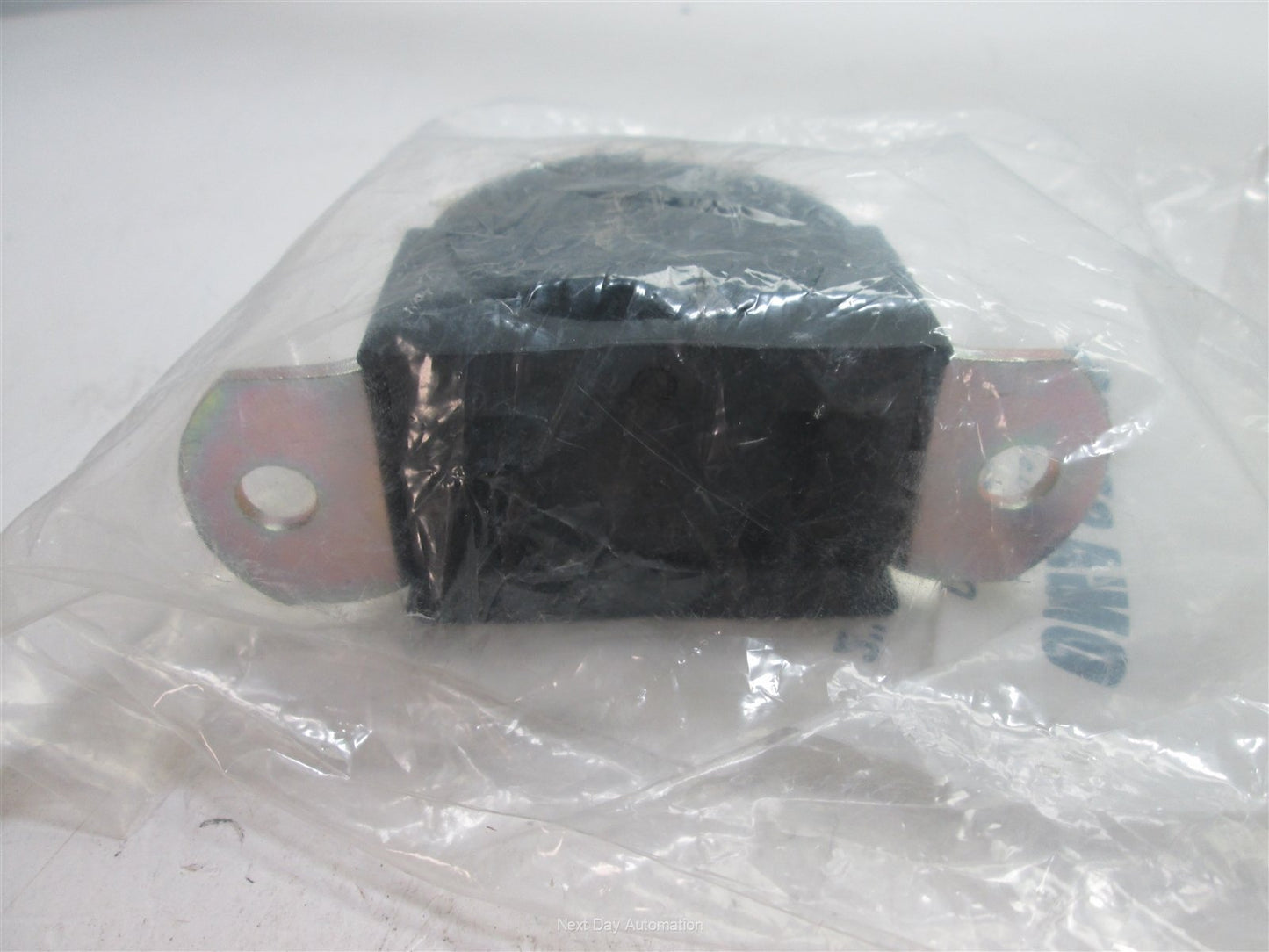 New Unistrut 032M036 Cush-A-Clamp Pipe/Tubing Clamp, For 2" OD Tubing