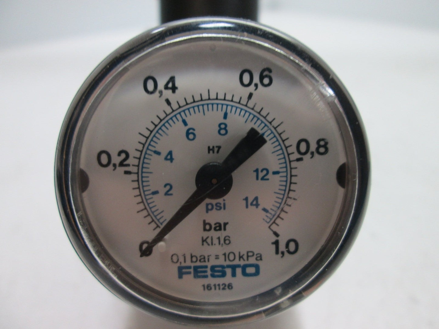 Used Festo LRP-1/4-0.7 Precision Pneumatic Regulator Max Inlet: 175psi, Outlet: 10psi