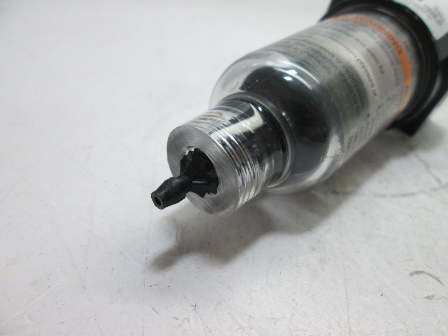 Used Parker 14F05ZB Pneumatic Filter, Ports: 1/8" NPT, Pressure Rating: 150psi Max