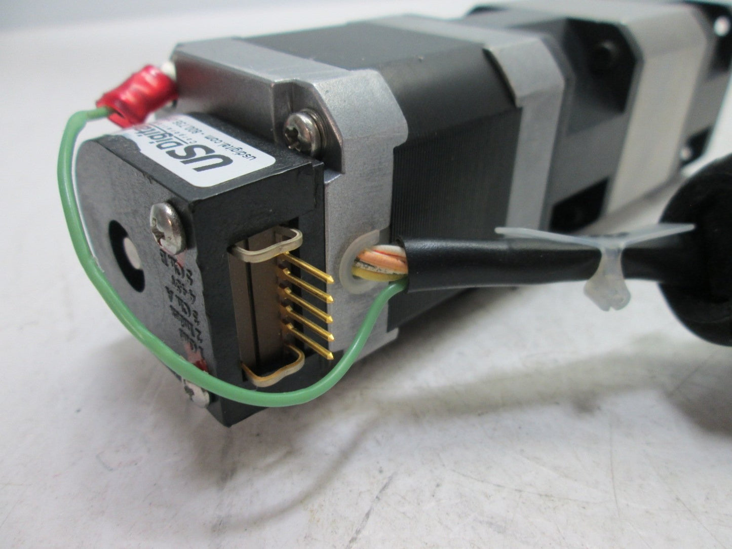 Used Applied Motion HT17-075D-WAA Step Motor With 17PL016 Gearhead, Shaft Dia: 0.5"