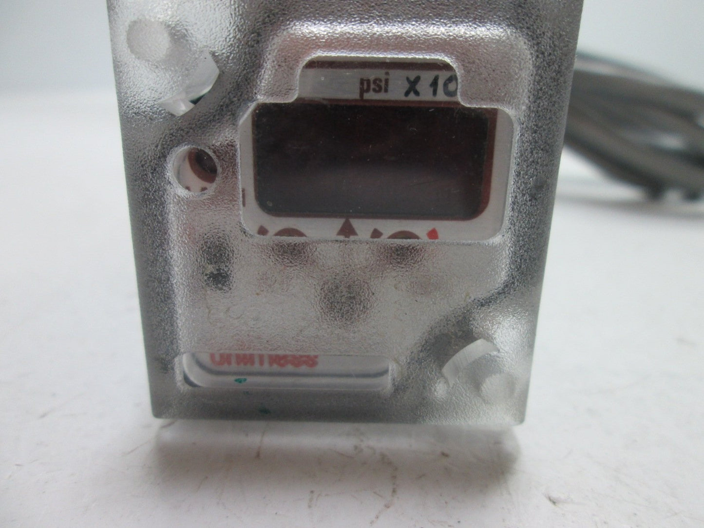 Used Barksdale PS2G-13 Pressure Switch, Voltage: 11-30VDC, Adj Pressure: 0-3000psi