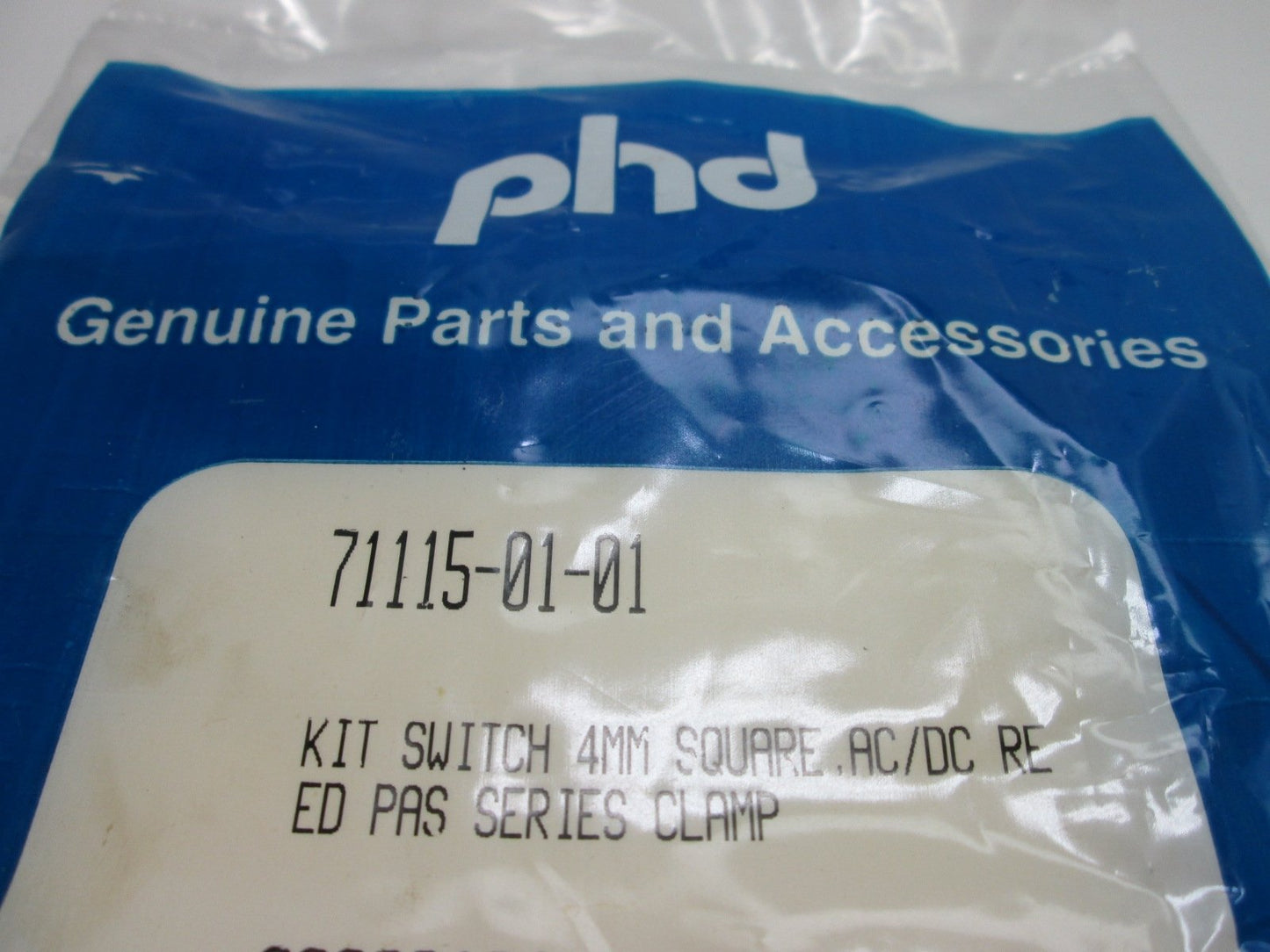 New Phd 71115-01-01 Cylinder Sensor, Voltage: 5-120VAC/DC, N/O, NPN or PNP