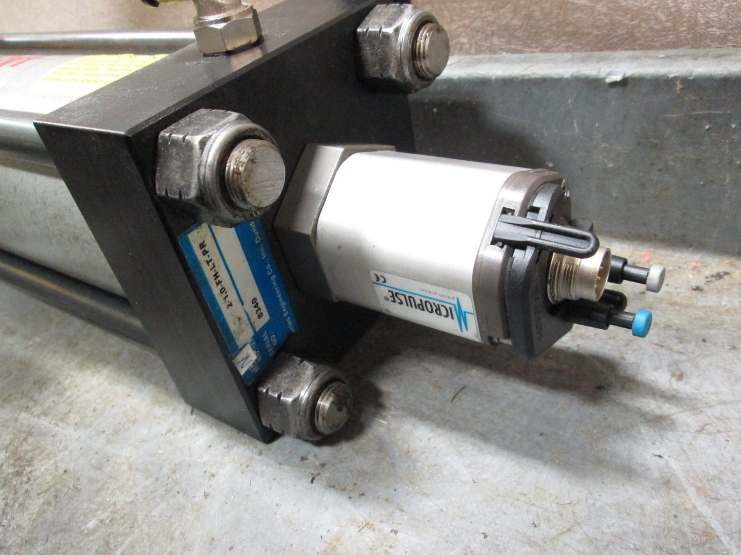 Used HyperCyl HPS-4-2-1.0-FH-LTPR Air Over Oil 4 Ton Satellite Press Set 2" Stroke