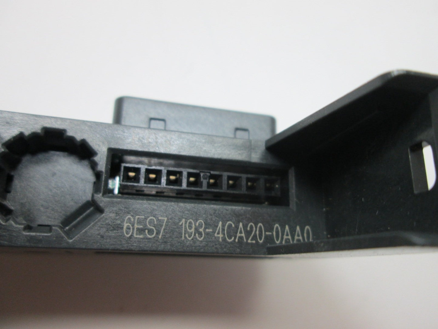 New Box of 4 Siemens 6ES7 193-4CA20-0AA0 Terminal Blocks (Screw Terminals)