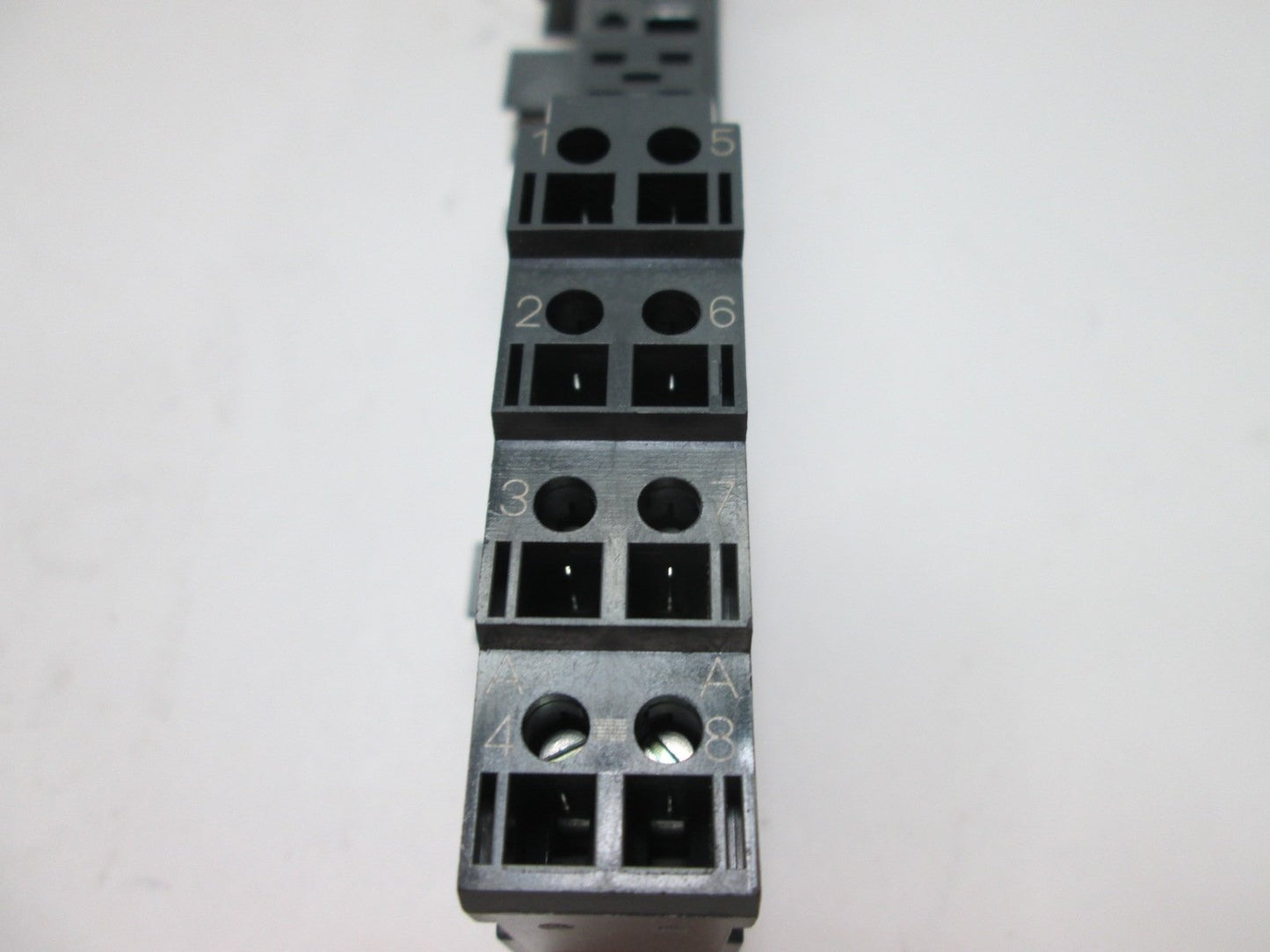 New Box of 4 Siemens 6ES7 193-4CA20-0AA0 Terminal Blocks (Screw Terminals)