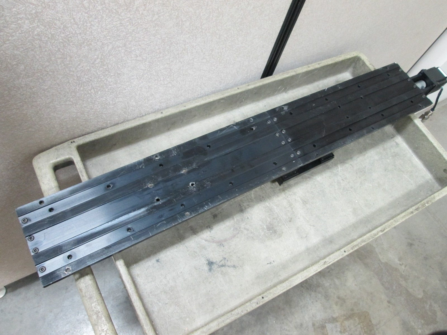 Used PIC Design LS1029V422T Lead Screw Positioner, Travel: 29", With Motor