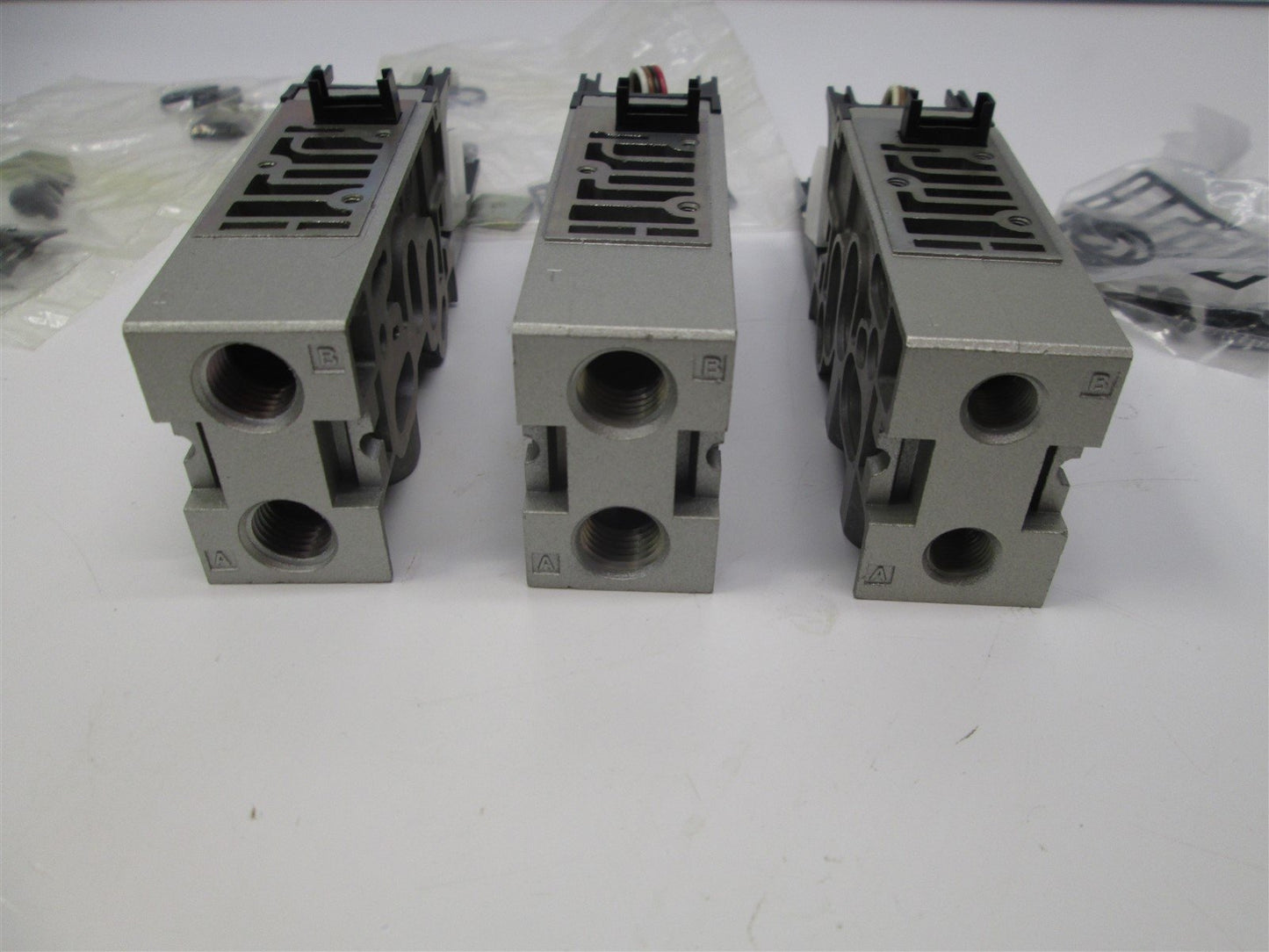 New – Open box Lot of 3 New SMC MBF2610-02-1A Manifold Sub Assembly Base w/ Terminal, NVFS