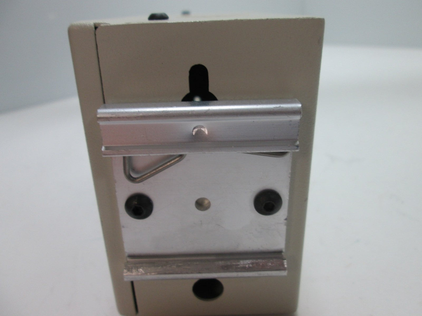 Used DFE TI18CU-DRC TrueTension Indicator, Input Power: 24VDC 0.5A