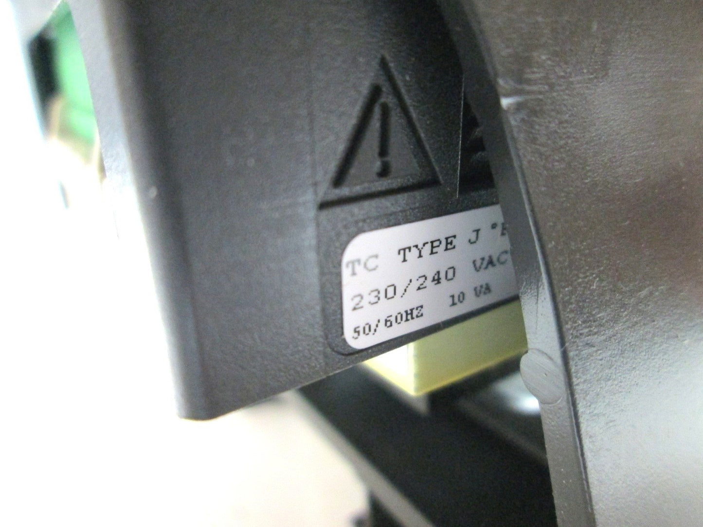 New Watlow LV LVE6HW00000999A Temperature Limit Controller, 230/240VAC 10VA