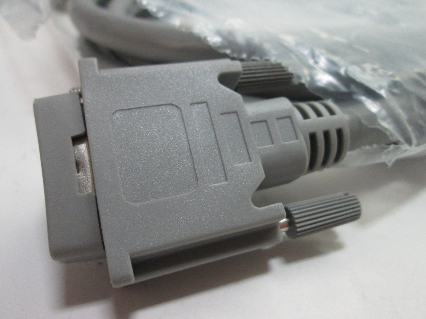 New – Open box L-Com CTLDVI-I-MM-5 Single Link DVI Cable, Male to Male, 5 Feet Long