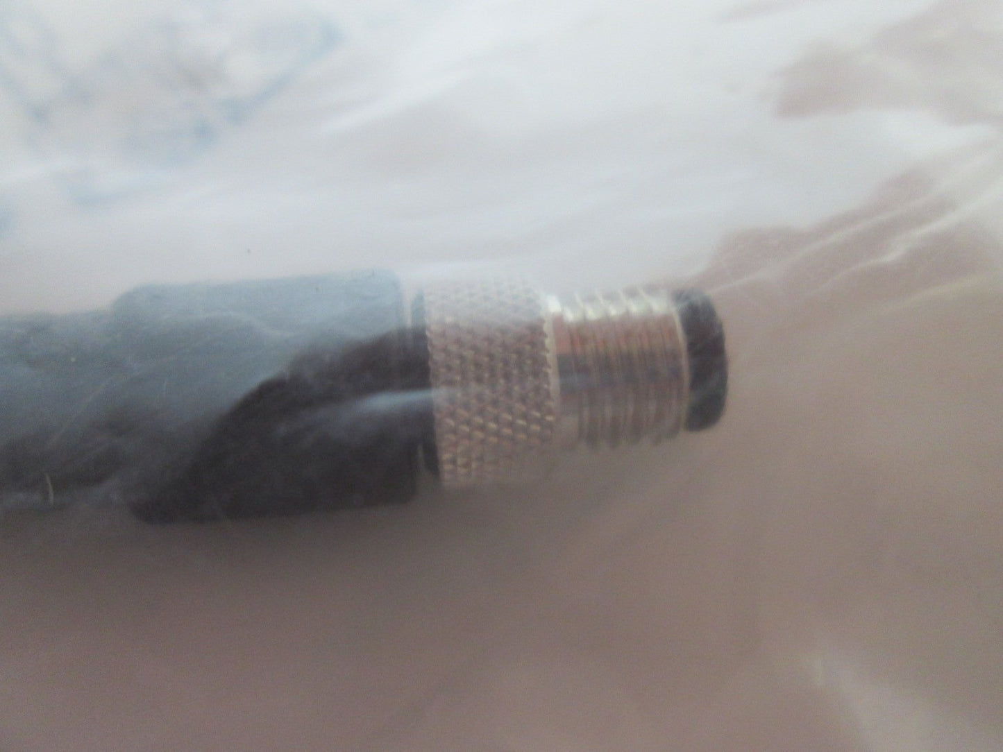 New Balluff BMF 303K-PS-C-2A-SA95-S75-00,3 Magnetic Field Sensor, 10-30VDC