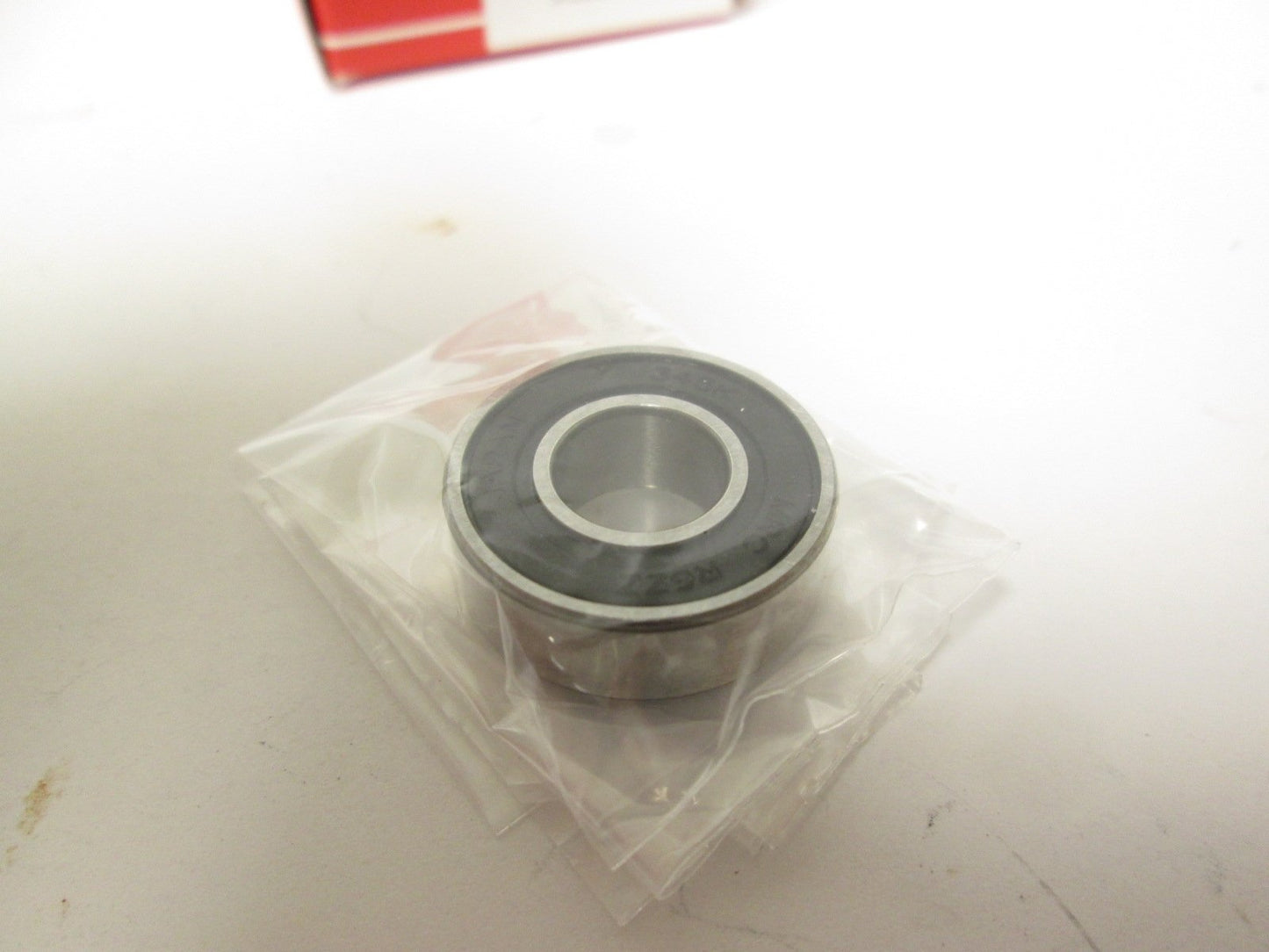 New Lot of 2 New MRC R6ZZ Deep Grove Bearing 0.375" ID 0.875" OD 0.2813" Width 301lb