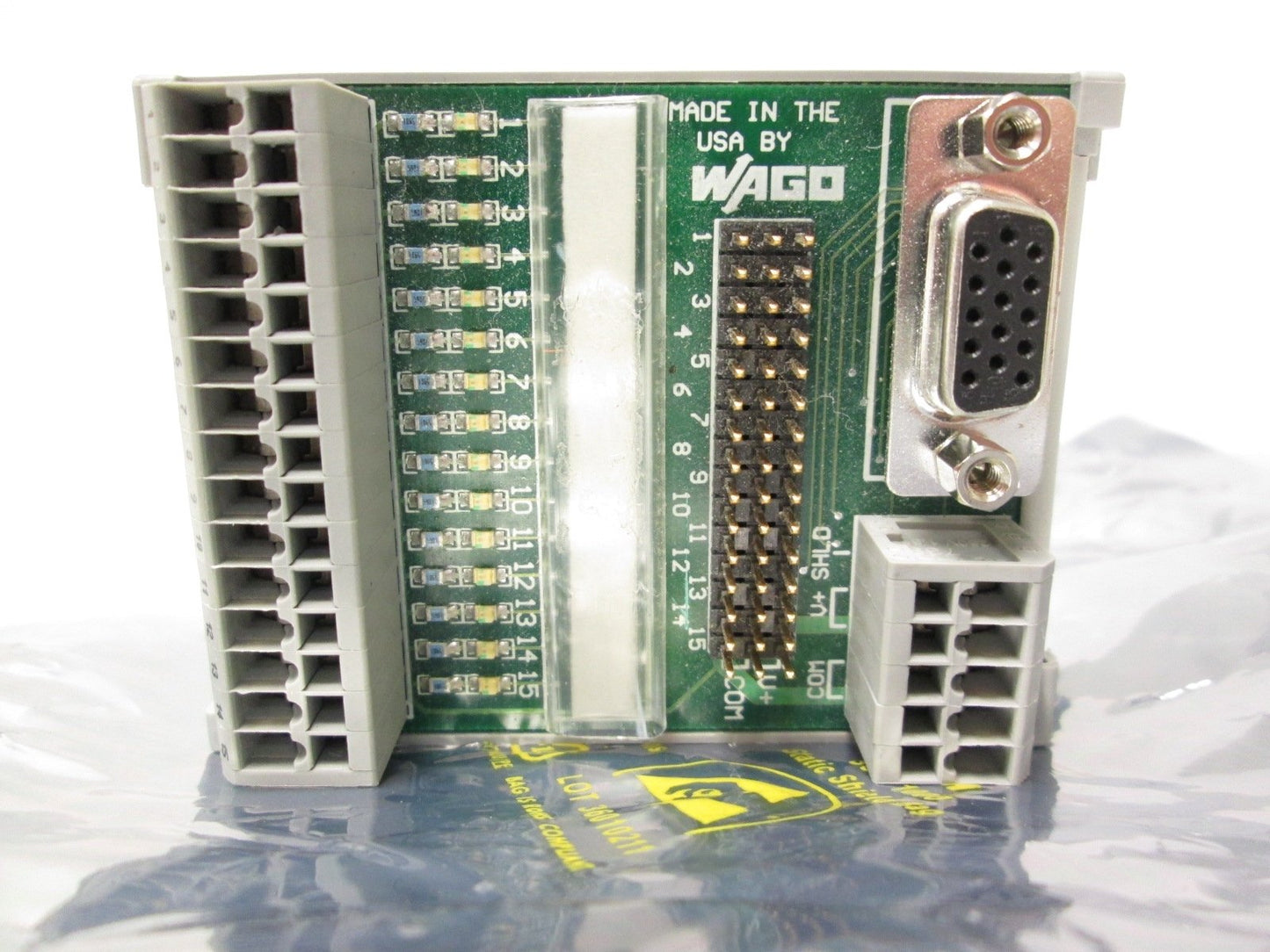 New Wago 51012338 Terminal Interface Board 4 Inputs, 4 Outputs 24VDC 15-Pin D-sub
