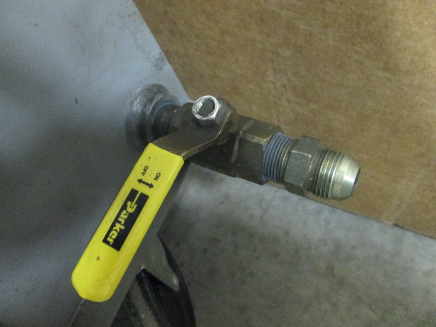 Used Elektrim ESg AC Motor, Voltage: 230/460VAC at 60Hz, With Reservoir and Pump