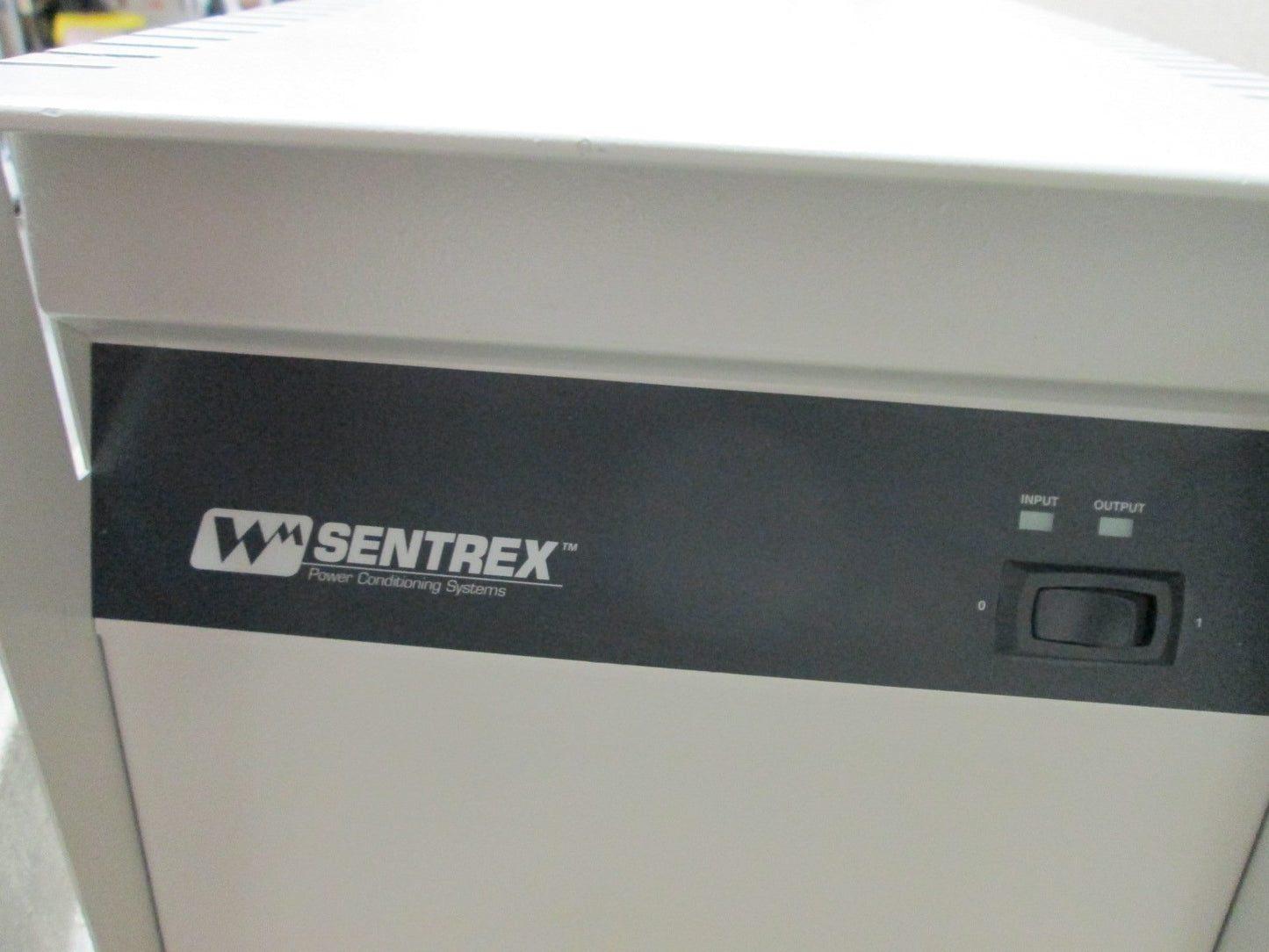 Used Sentrex CLC-0750-AAA Line Conditioner, Input: 120V 5.52A, Output: 120V 6.25A