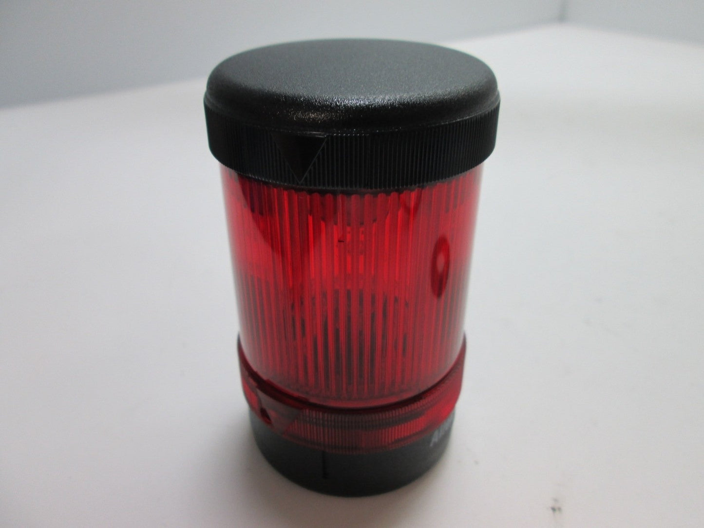 Used Allen Bradley 855E-10FN4 Flashing Incandescent Light, With 855E-BCB Base and Cap