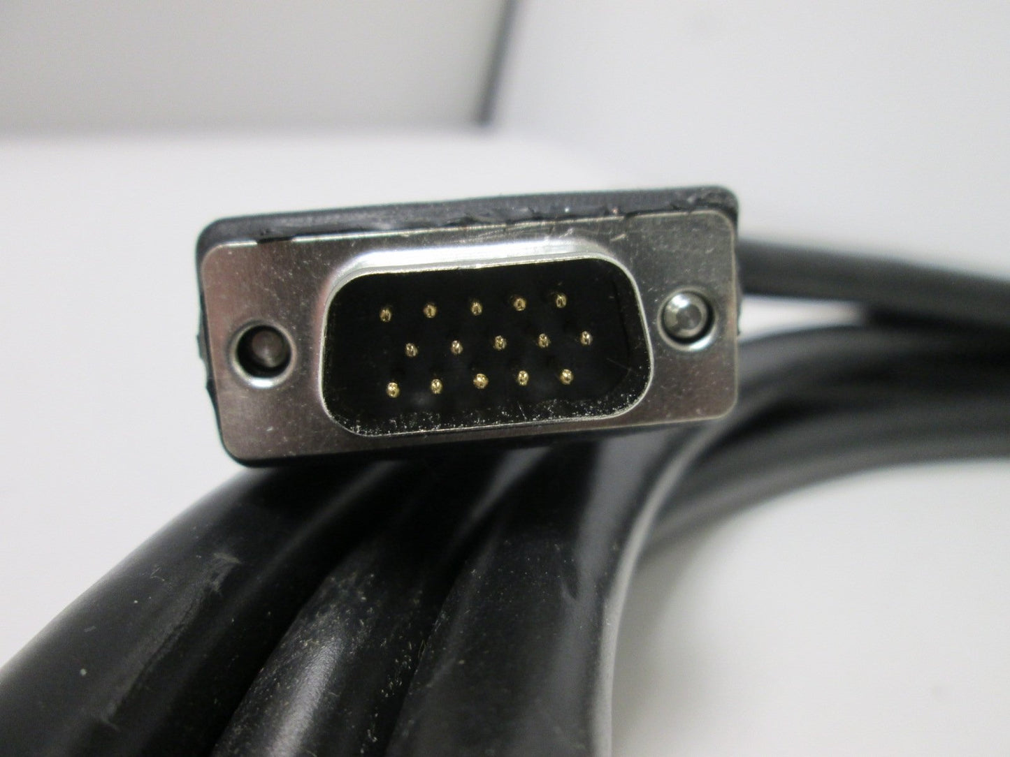 Used Flex Cable FC-CFBM6DD-CCAA-M005 Servo Feedback Cable, 28-Pin to 15-Pin D-Sub