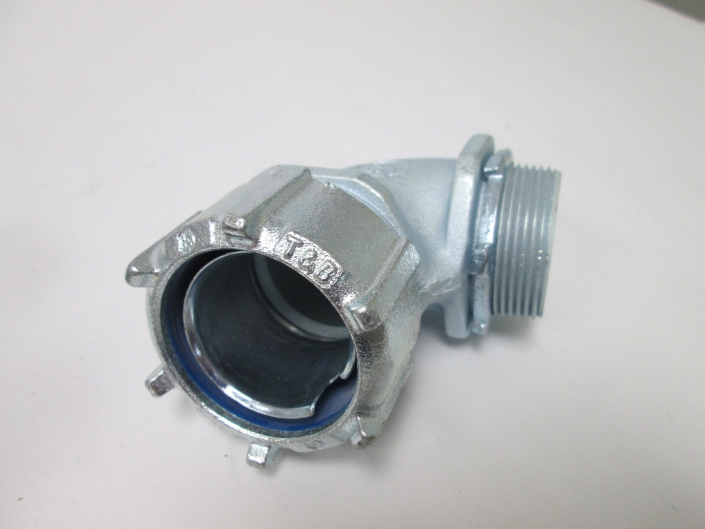 New Box of 2 New Thomas & Betts 5256 1-1/2" Liquidtight 90° Conduit Fittings