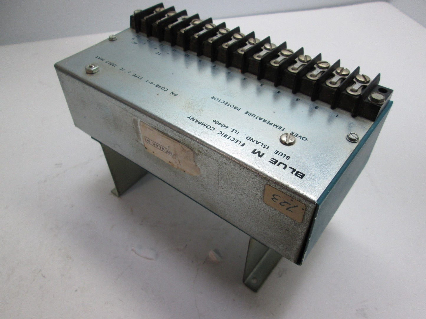 Used Blue M C04B-4-1 Over Temperature Protector, Supply Voltage: 120VAC