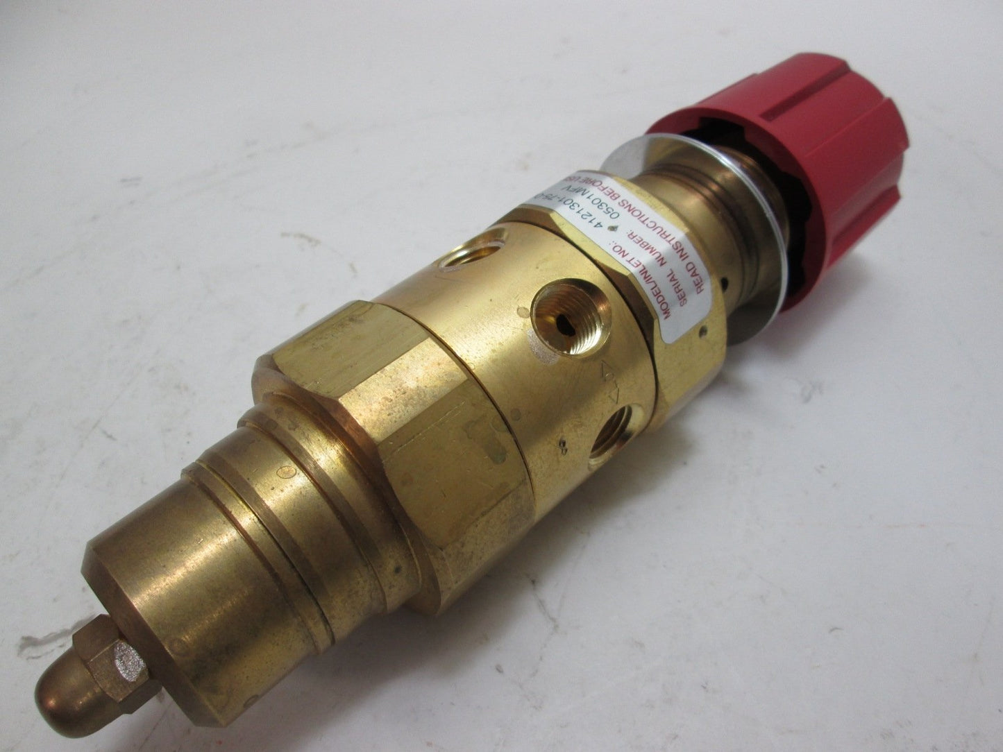 Used Pro Star 4121301-75-000 Regulator, Ports: 1/4" NPT Female (6x), Inlet: 3000psi