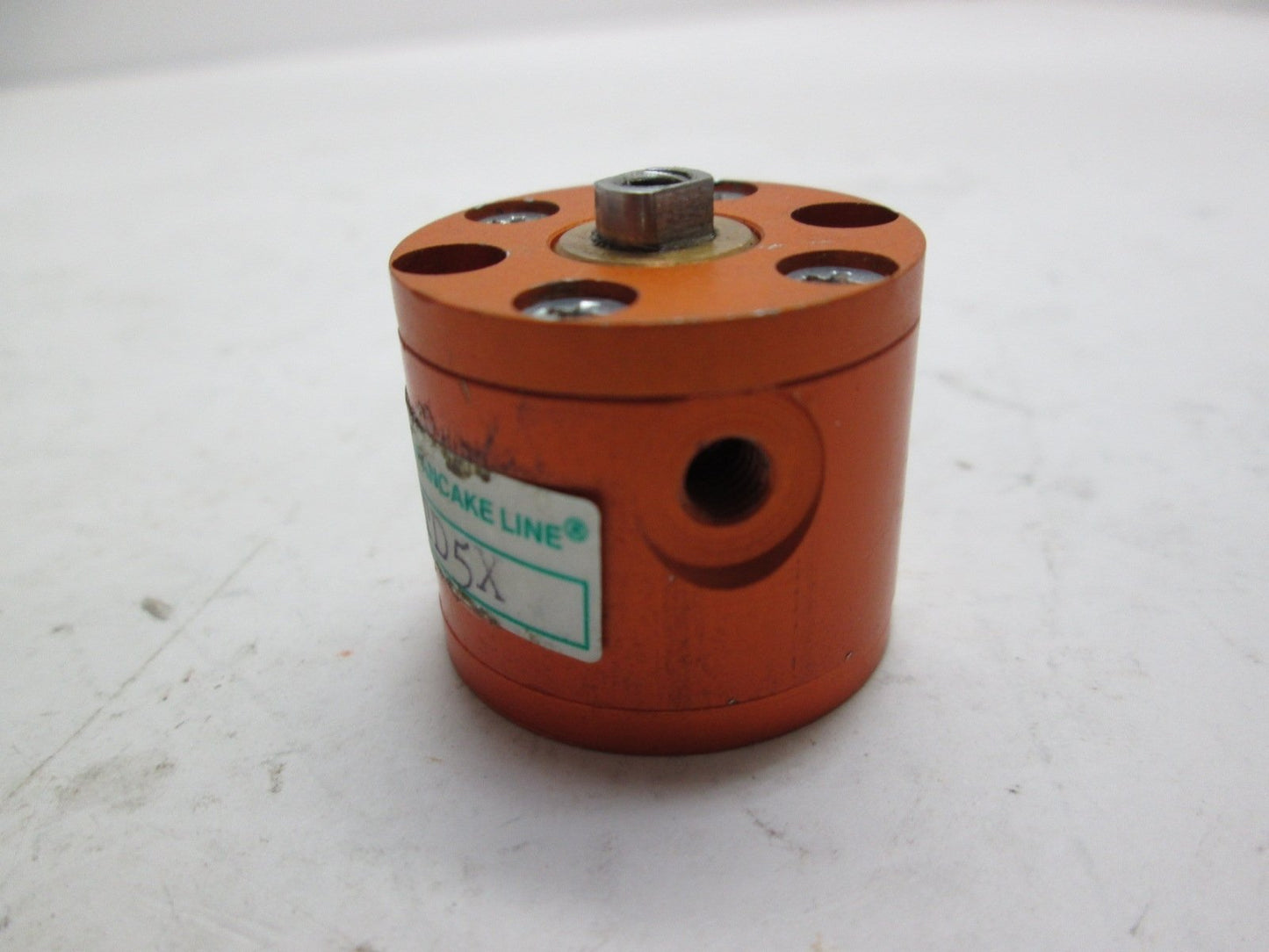 Used Fabco-Air TD5X Pancake Style Cylinder, 1/4" Stroke, Pressure: 250 PSI