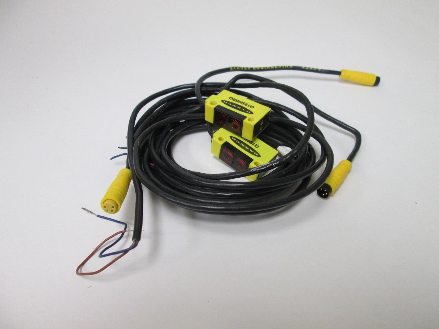 Used Banner Q19SN6RQ And Q196EQ Photoelectric Sensor Pair, 10-30VDC NPN, 10' Range