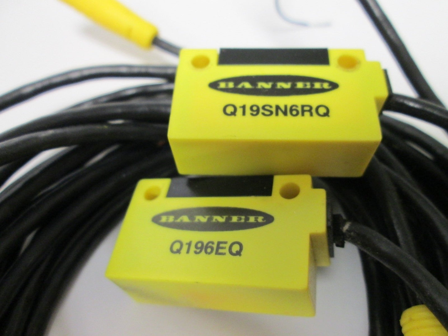 Used Banner Q19SN6RQ And Q196EQ Photoelectric Sensor Pair, 10-30VDC NPN, 10' Range