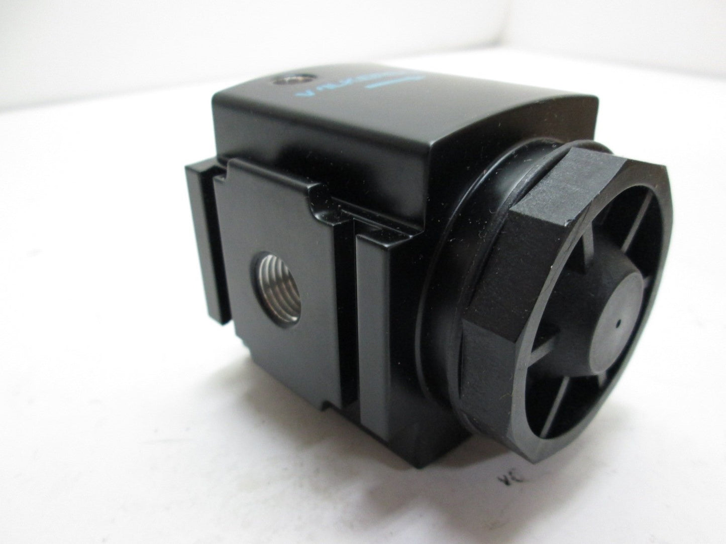 New Wilkerson S18-02-EC00 Slow Start Valve, Ports: 1/4" NPT, 24VDC