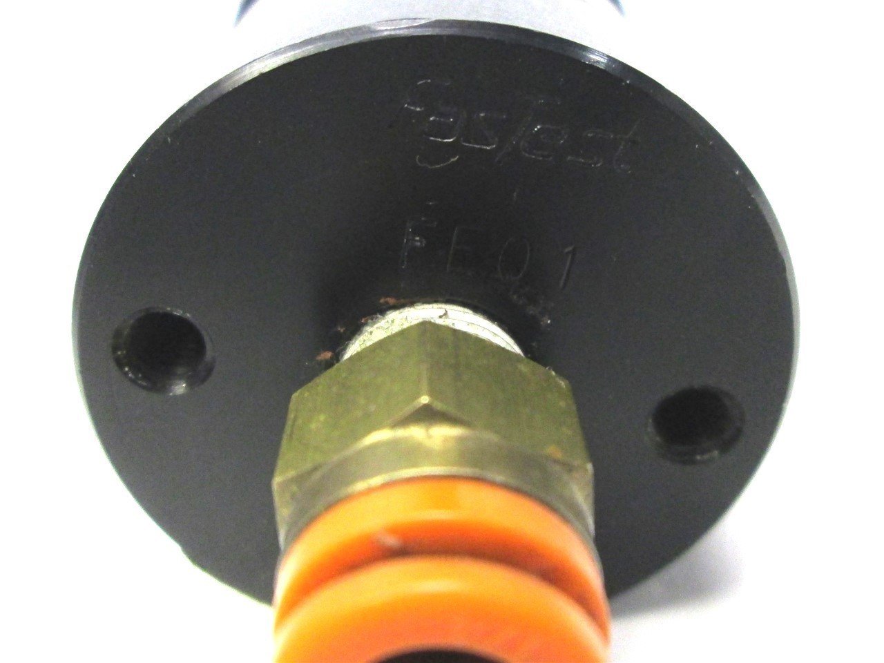 Used FasTest FE-01 External Pneumatic Quick Connector 60-90PSI Pilot 1/8"NPT, 500PSI