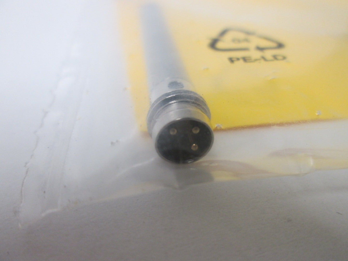 New Turck Bi2U-EH6,5-AN6X-V1131 Proximity Sensor, Sensing Distance: 2mm