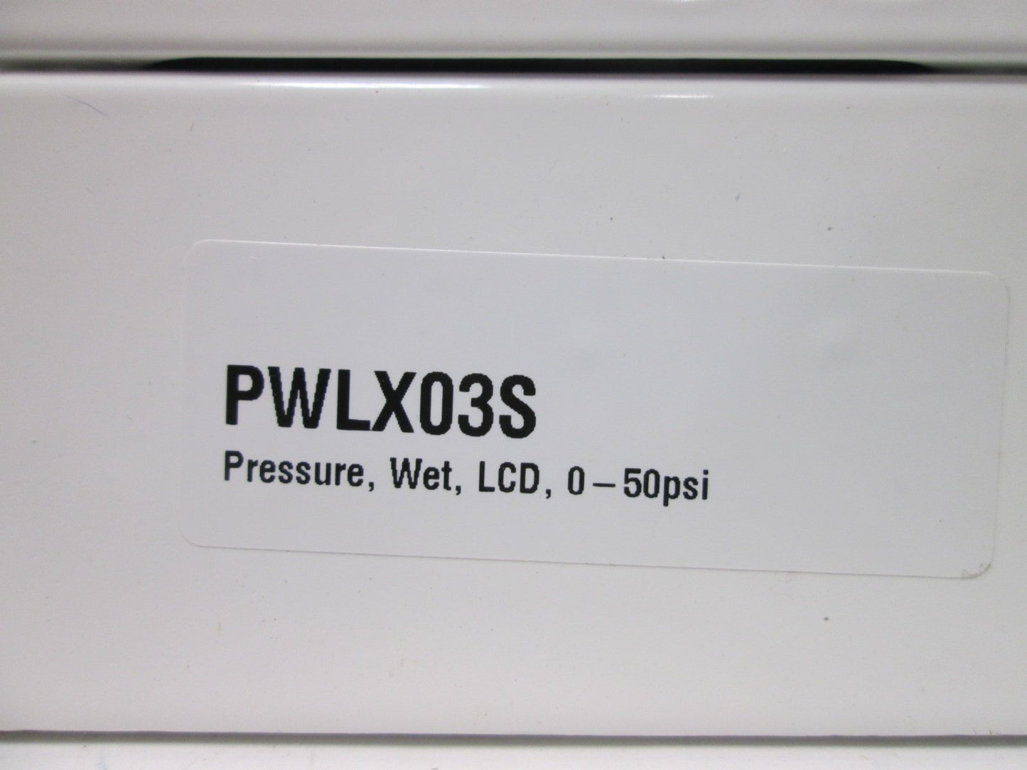 For parts or not working Veris PWLX03S Wet Differential Pressure Transducer, *For Parts*, Power: 12-30VDC