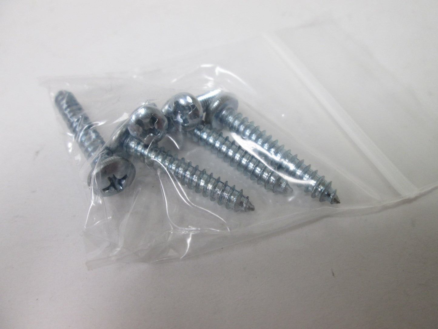 For parts or not working Veris PWLX03S Wet Differential Pressure Transducer, *For Parts*, Power: 12-30VDC