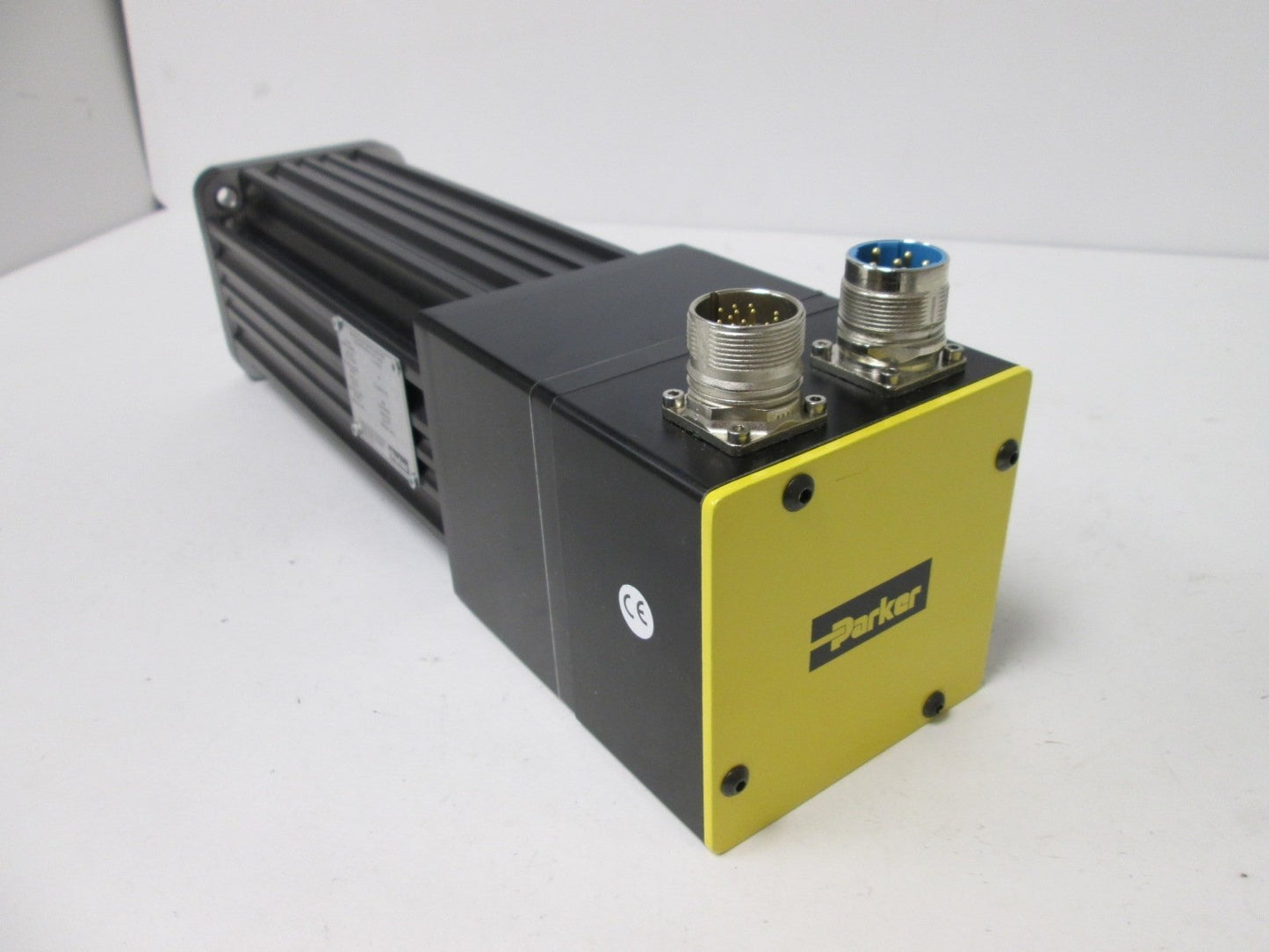 Used Parker N0924JE-KPSB Neometric Servo Motor, 340V, Shaft: 14mm, Torque: 4.9Nm