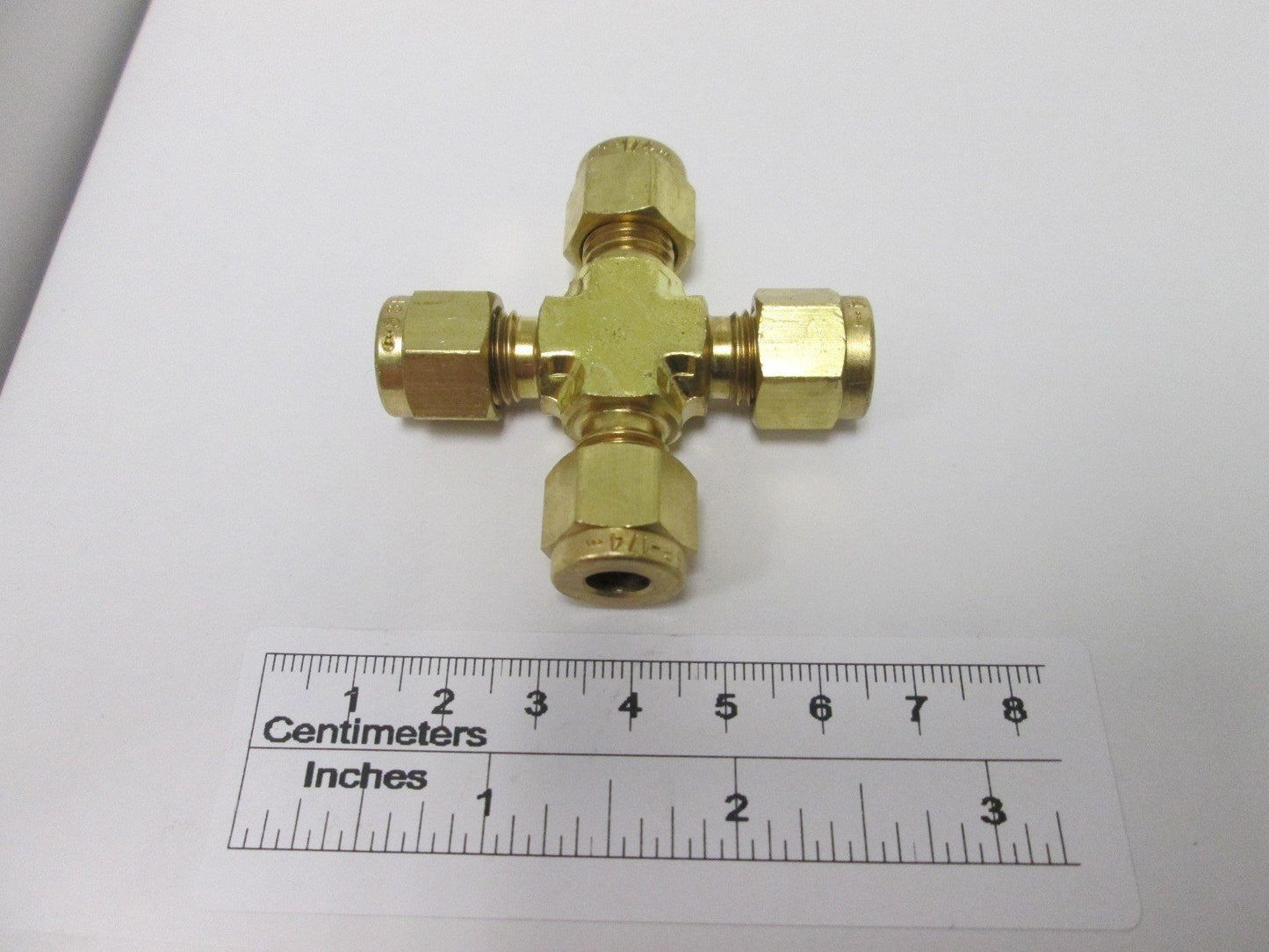 Used Lot of 9 SSP IBD4UCS Cross Compression Unions, 1/4" Tube, Material: Brass