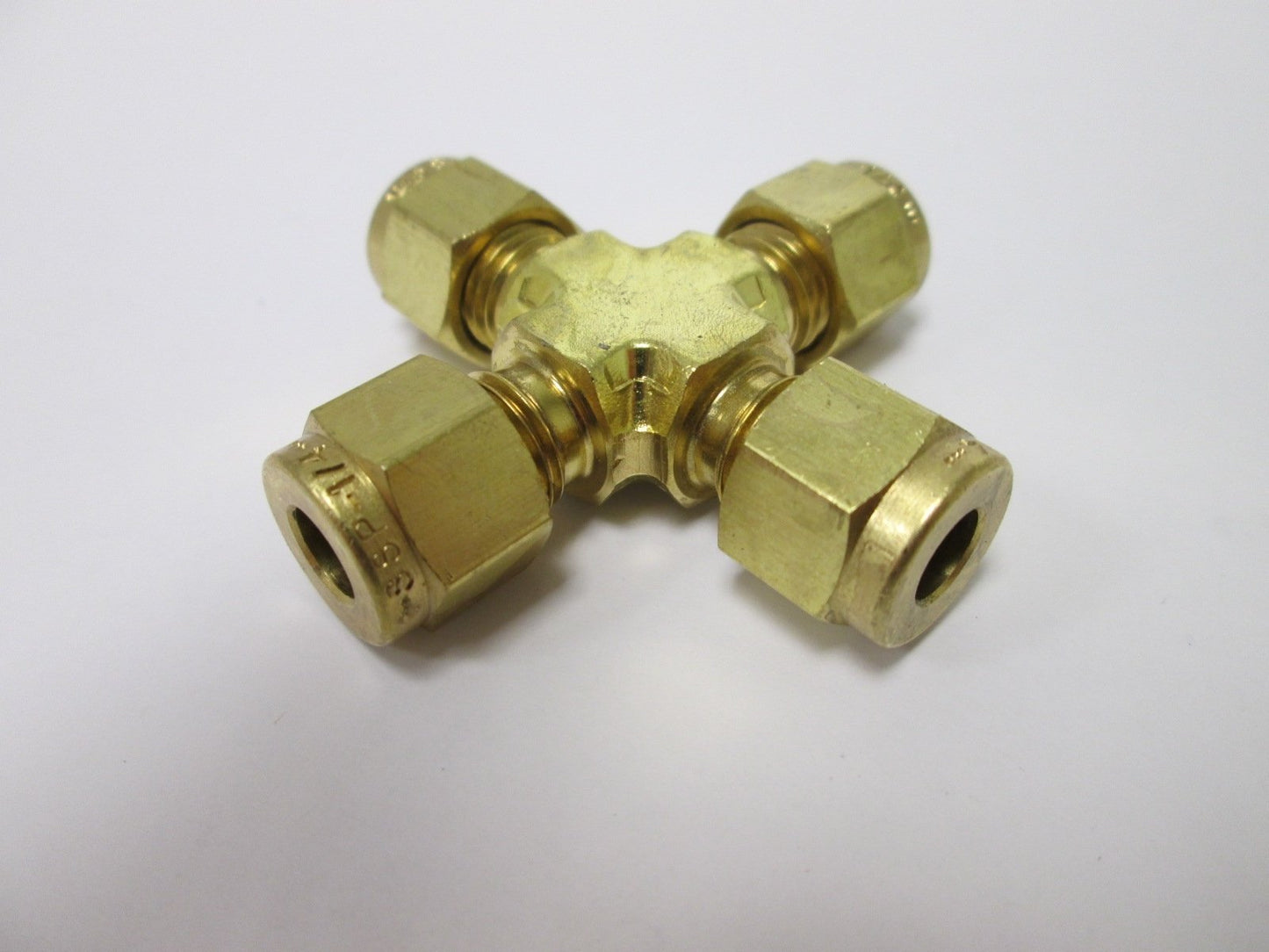 Used Lot of 9 SSP IBD4UCS Cross Compression Unions, 1/4" Tube, Material: Brass