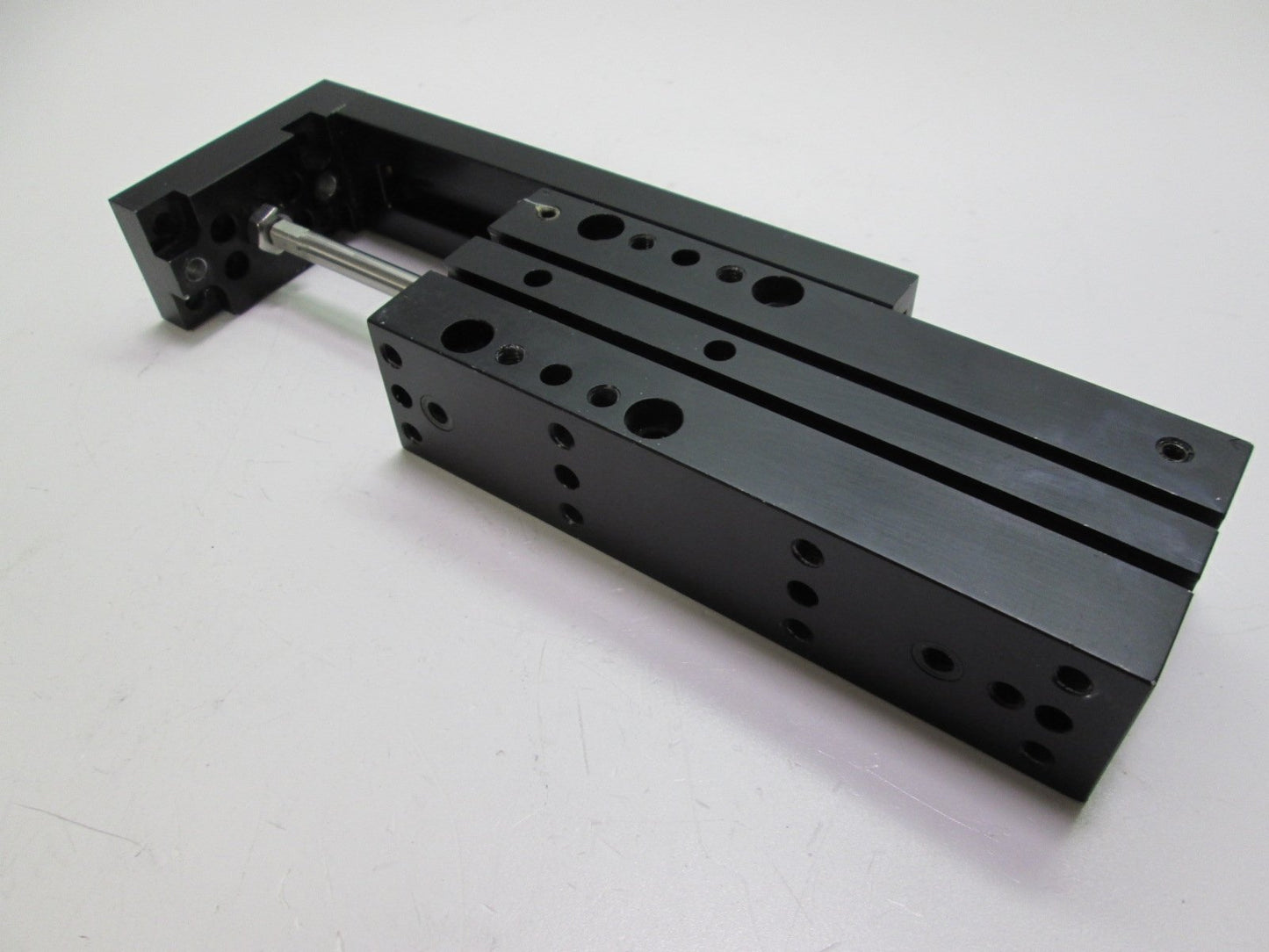 Used Robohand DLM-09M-50-50-D Linear Actuator Ball-Rail Slide Cylinder 50mm Stroke
