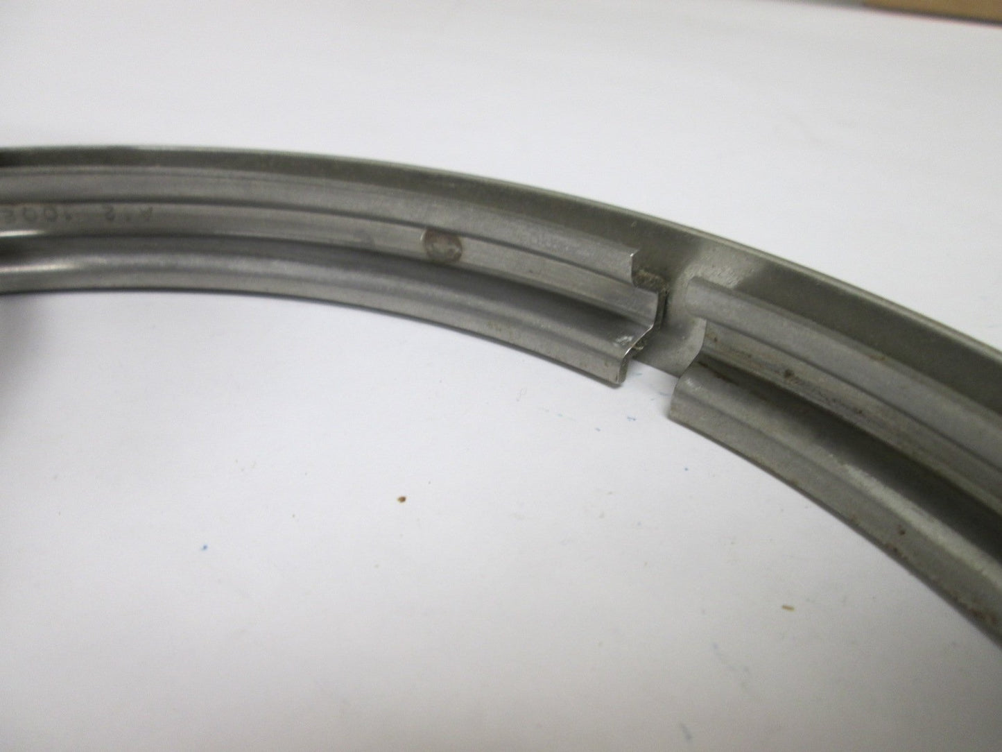 Used Lot of 4 Fab-Tech PSP-EZ Stainless Steel Clamps, Inside Diameter: ~8" to ~8.5"