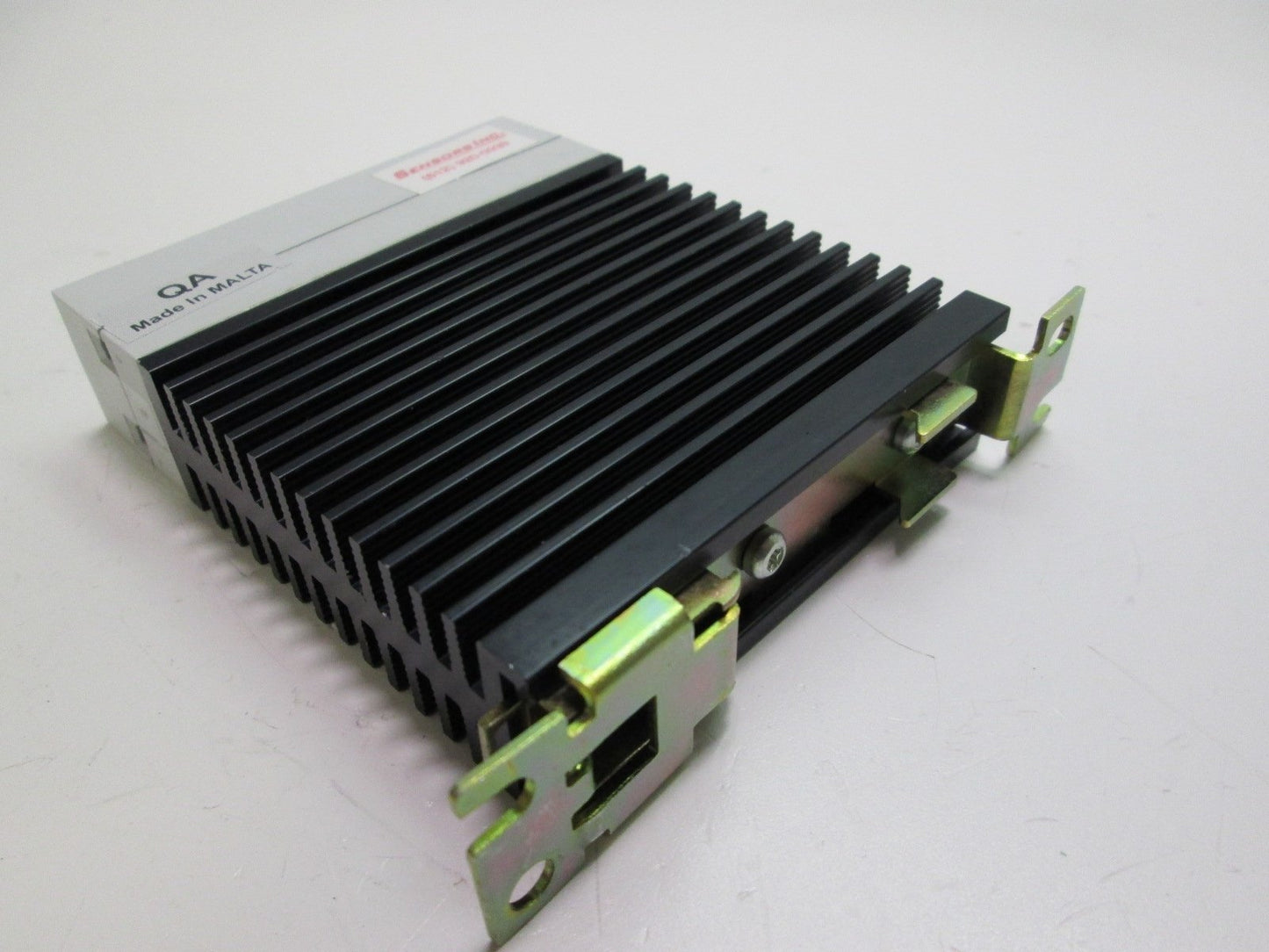 Used Carlo Gavazzi RN1A23D10U Solid State Relay, Input: 5-32VDC, Load: 120/230VAC AC