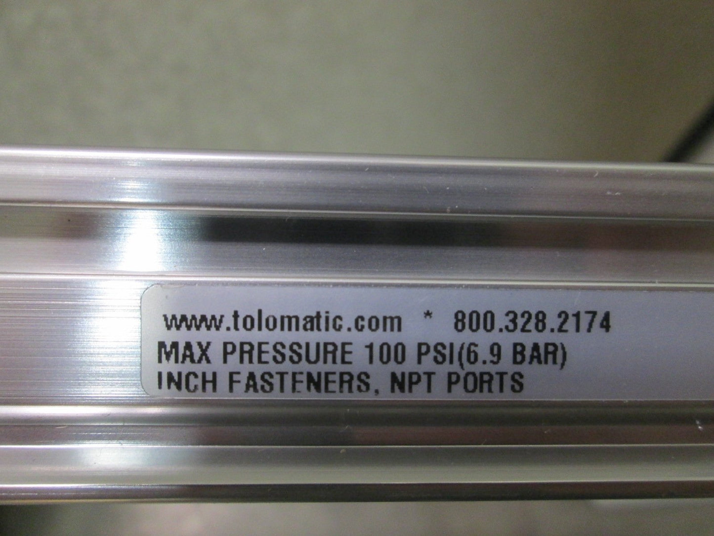 Used Tolomatic MXP16P NP SK70 FM2 TK2 Rodless Pneumatic Cylinder, Stroke: 70", *Leak*